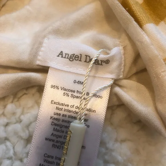 NWT | Angel Dear | Gingham Knot Turban - Picture 3 of 8